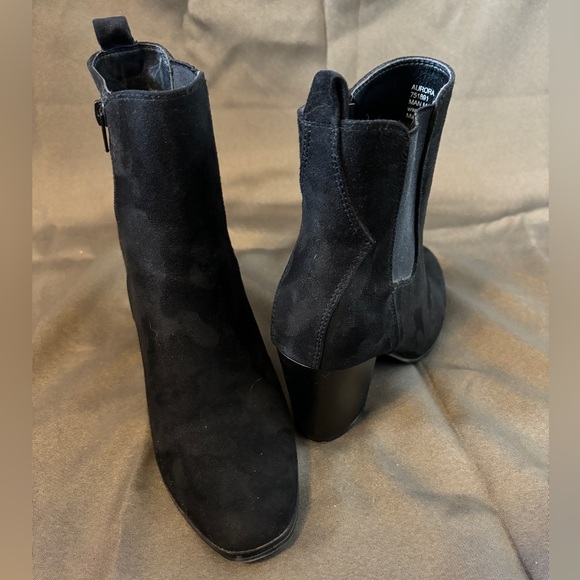 Jessica Cline aurora ankle boot, size 8 - Picture 6 of 9